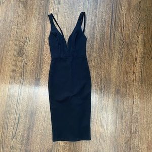 Black body on dress 👗
